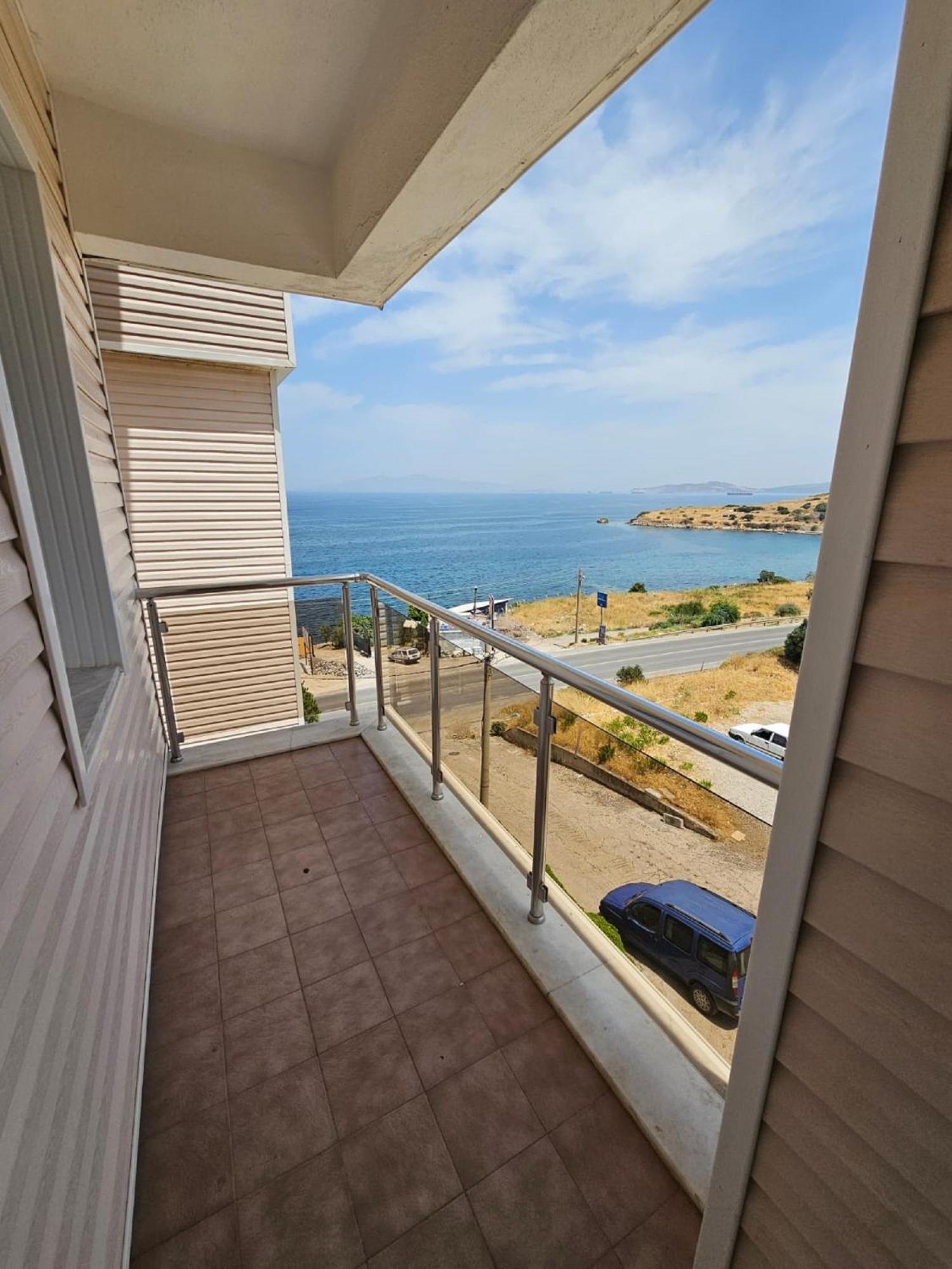 Yenifoca Ersan Hotel 외부 사진