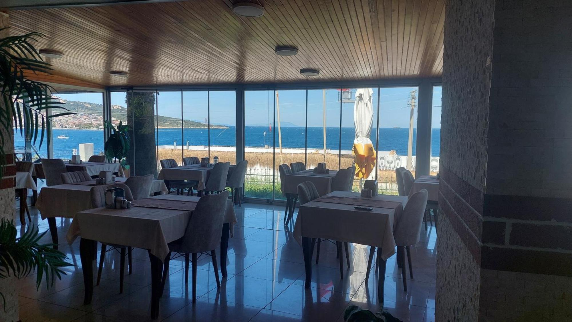 Yenifoca Ersan Hotel 외부 사진