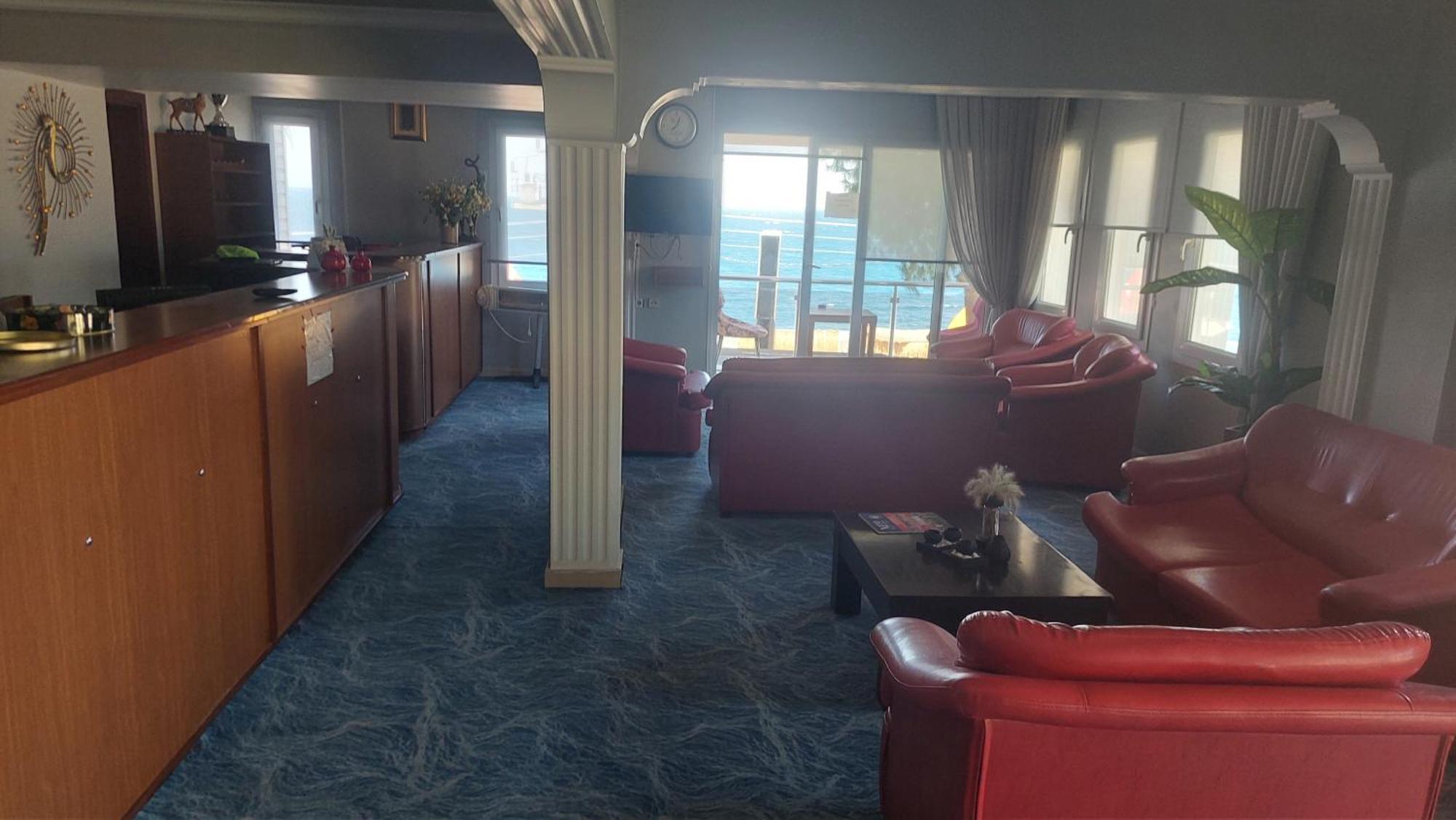 Yenifoca Ersan Hotel 외부 사진